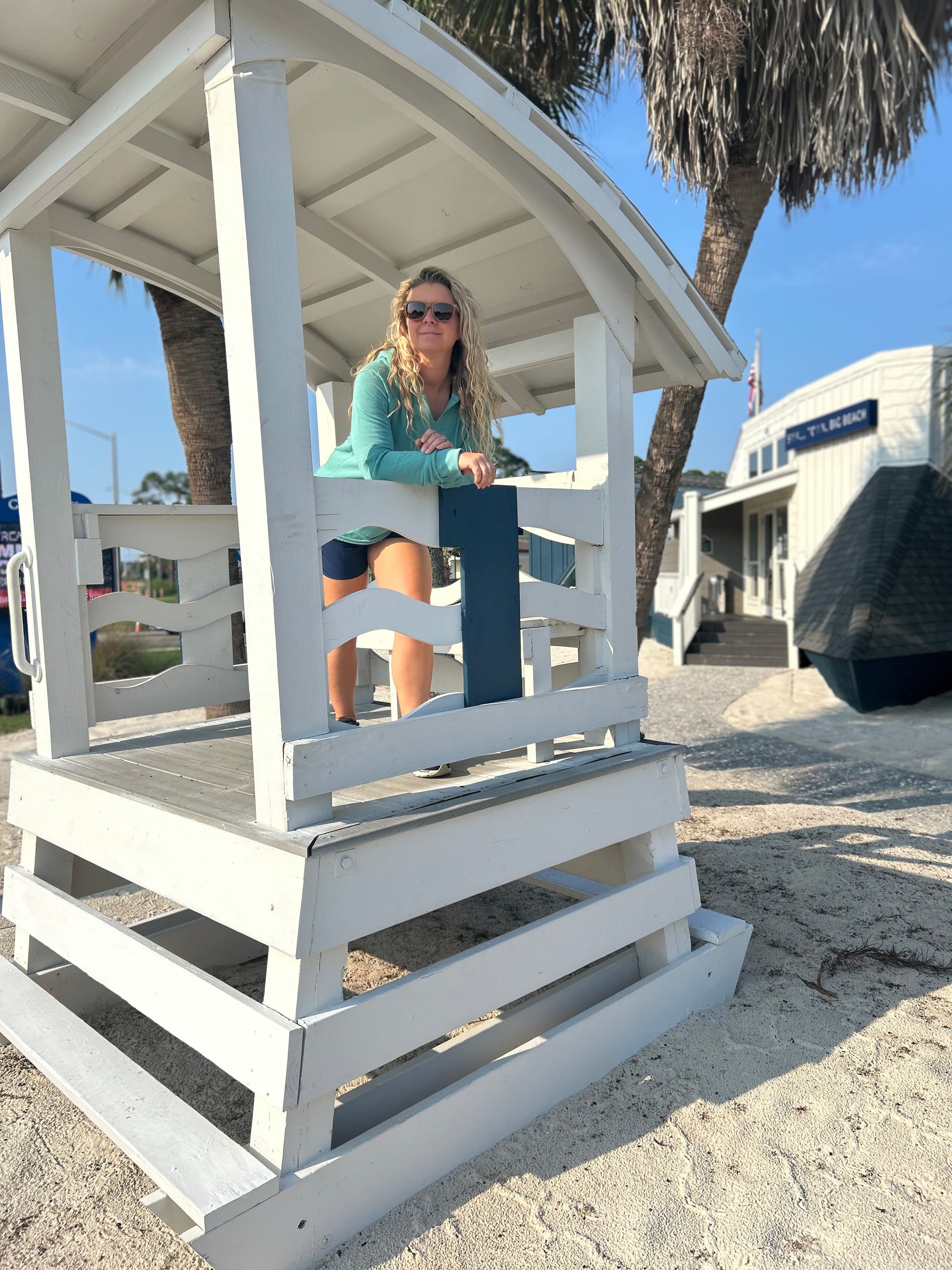 STBB Women's Pullover Hoodie