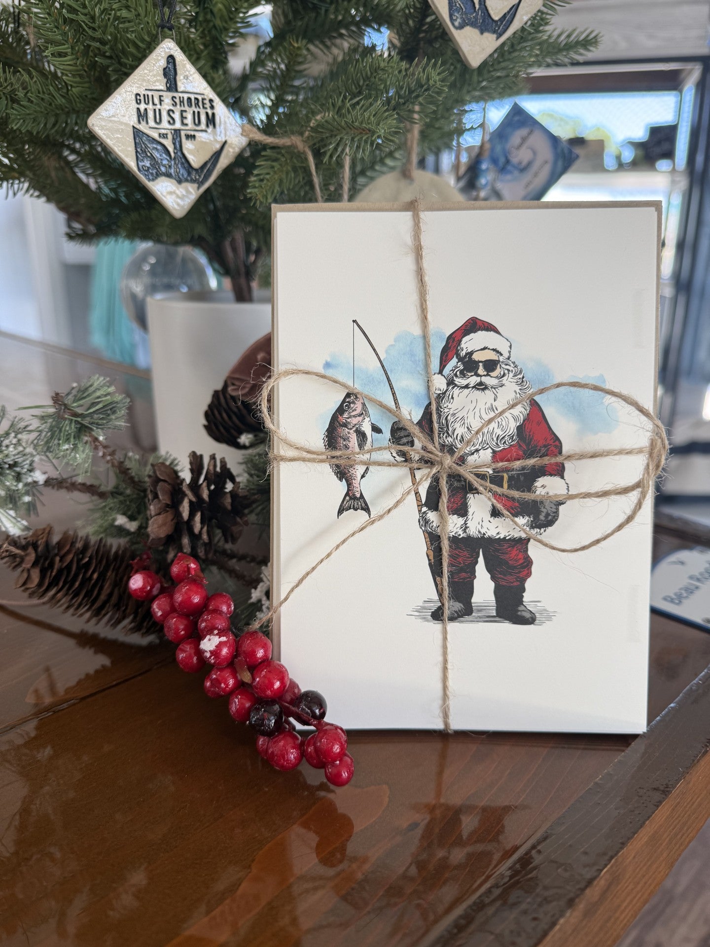 (6 ct.) Santa with Snapper Christmas Card
